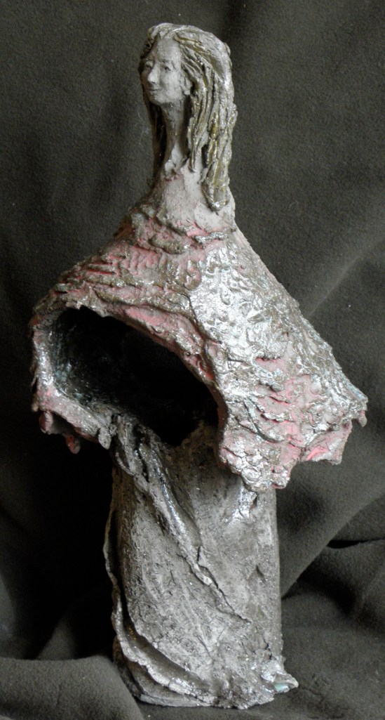 La grotte  Terre cuite